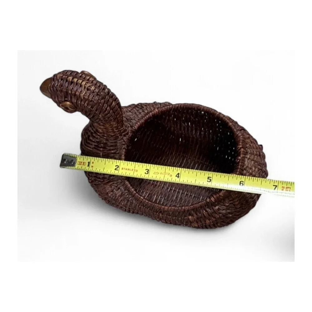 Vintage Unbranded Handwoven Wicker Duck Basket Planter Catchall Brown Rattan